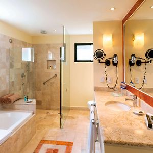 Royal Level Luxury